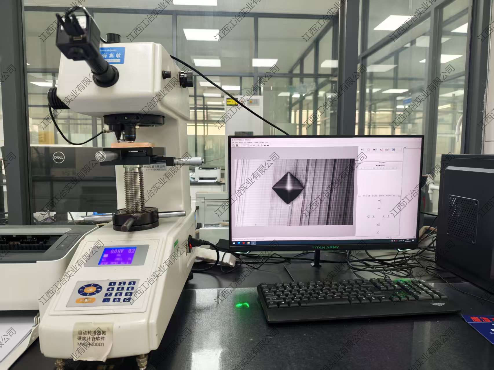 自动转塔显微硬度计（维氏）